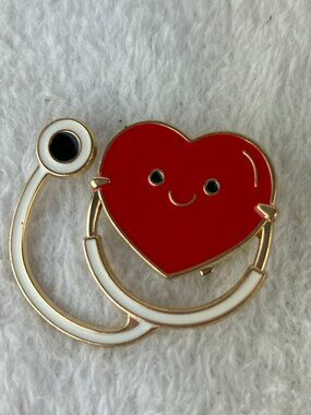 Medical Nurse Doctor Stethoscope With Heart Inspired Pin Vaccine Hospital Front